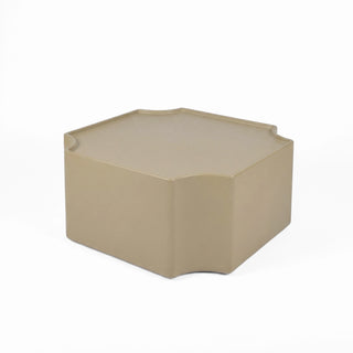 DESEN COFFEE TABLE LAQUER