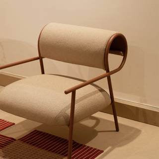 SIGNE ARMCHAIR